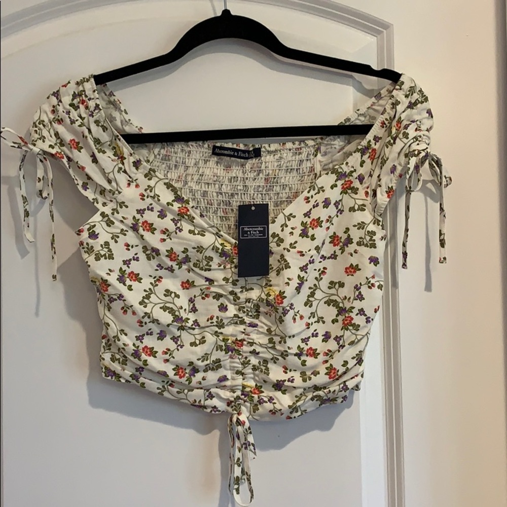 Abercrombie floral top